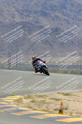 media/May-06-2024-Moto Forza (Mon) [[b33359f27d]]/1-Advanced/Session 4 (Turns 9 and 8)/